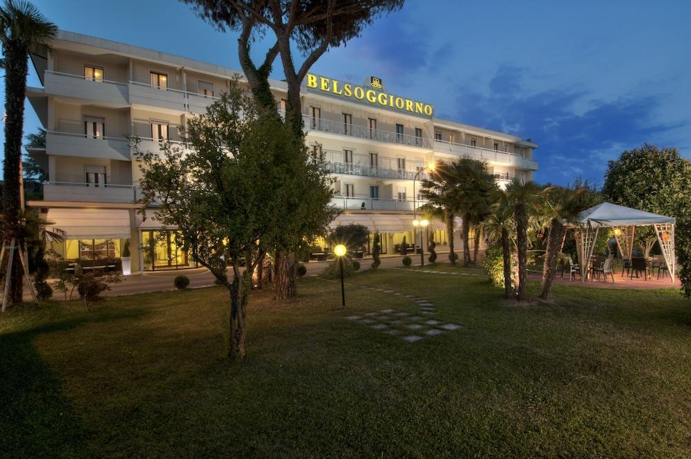 Hotel Terme Belsoggiorno Abano Terme Exterior foto